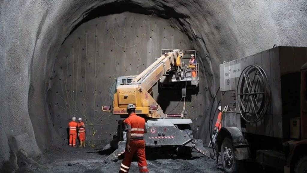 Tunnels Engineering